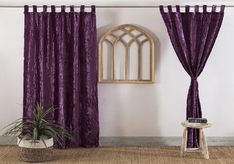 Luxurious Living: The Allure of Velvet Curtains in Home Decor